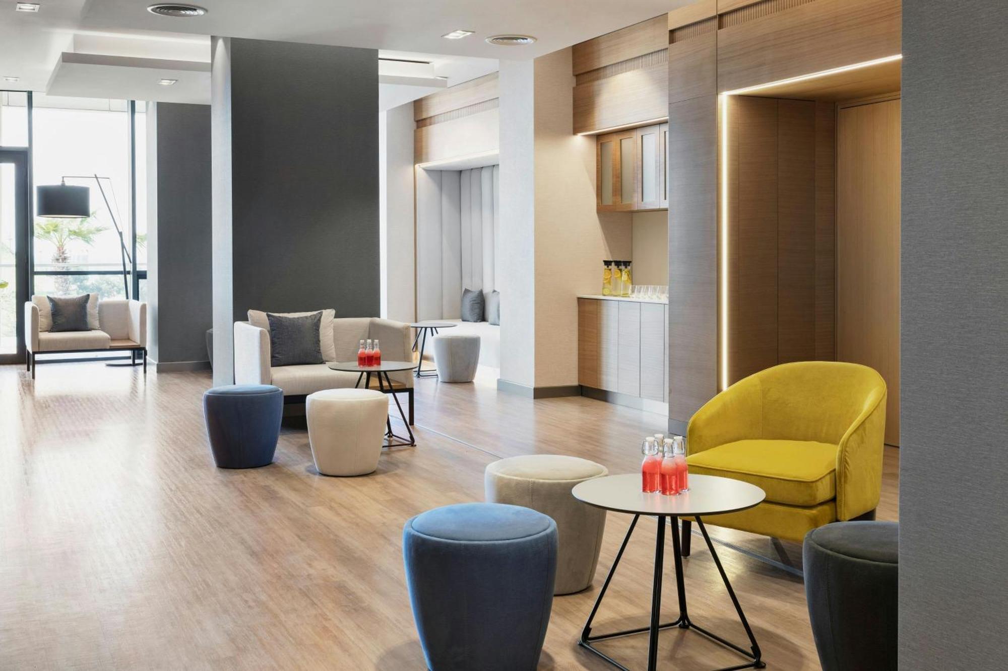 Hotel Courtyard By Marriott Batumi Zewnętrze zdjęcie