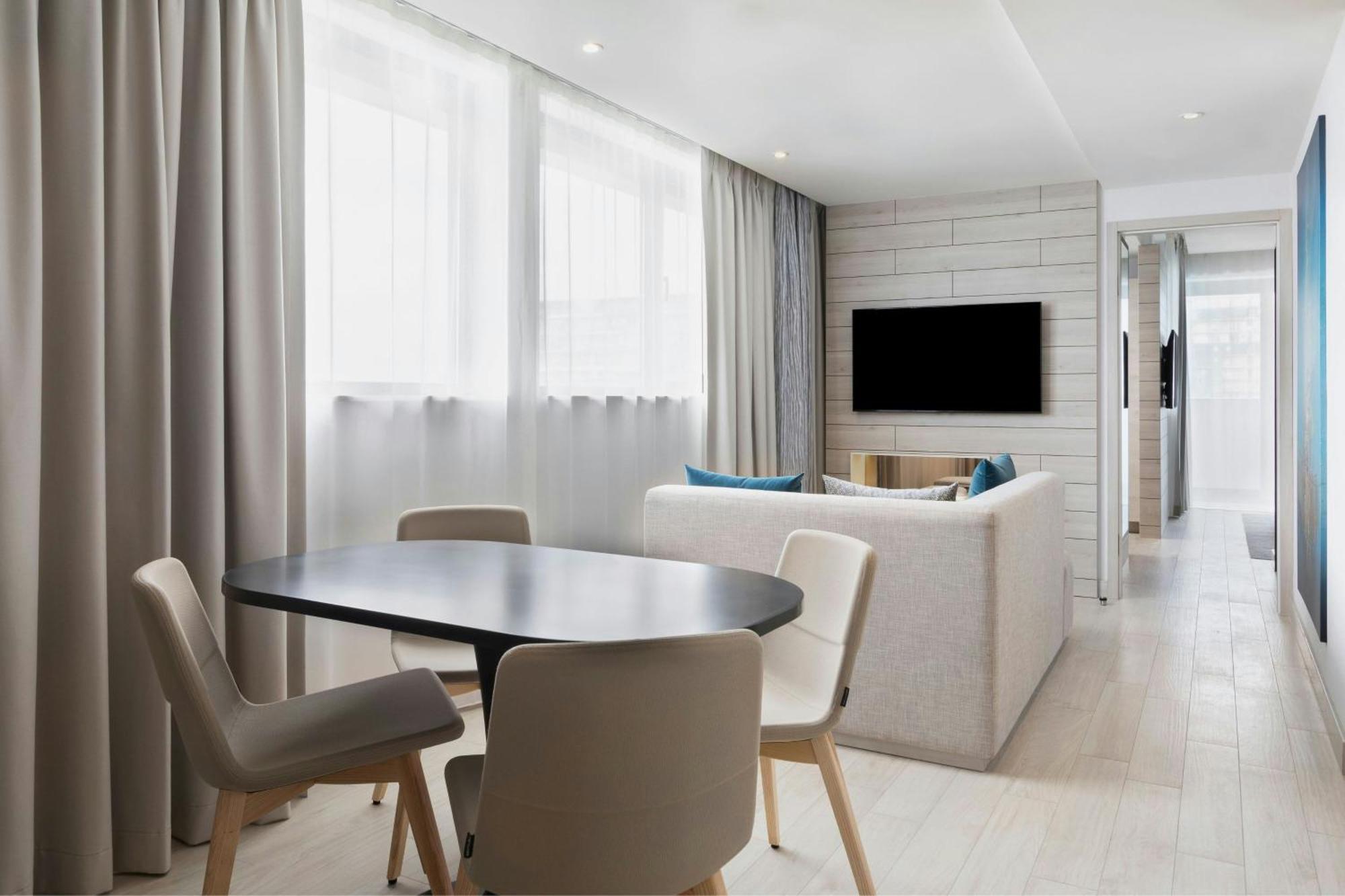 Hotel Courtyard By Marriott Batumi Zewnętrze zdjęcie